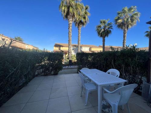 Appartement Vendres, 2 pièces, 4 personnes - FR-1-701-20