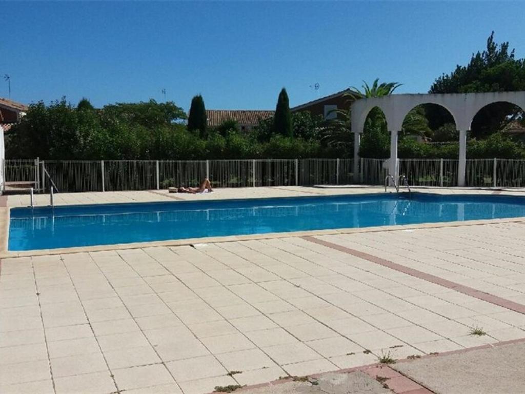 Appartement Appartement Vendres, 2 pièces, 4 personnes - FR-1-701-41 CHEMIN DES MONTILLES PAVILLON 114 34350 Vendres