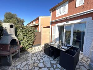 Appartement Vendres, 2 pièces, 4 personnes - FR-1-701-41