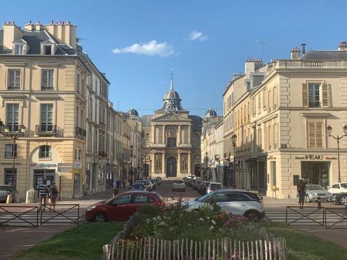 Appartement Versailles quartier Notre Dame au pied du Chateau avec Parking