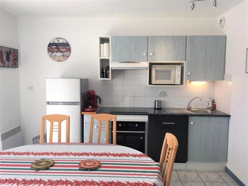 Appartement Vieux-Boucau-les-Bains, 2 pièces, 4 personnes - FR-1-379-74