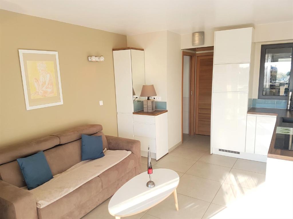 Appartement Village Naturiste Prohibition Boulevard des Matelots, 34300 Le Cap d\'Agde