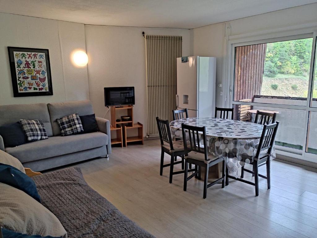 Appartement Villard-de-Lans, 2 pièces, 5 personnes - FR-1-689-112 La Côte 2000 Le Balcon de Villard, 38250 Villard-de-Lans