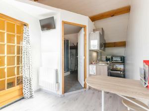 Appartement Villenauxe-la-Grande, 1 pièce, 2 personnes - FR-1-543-107