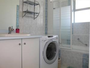 Appartement Villeneuve-Loubet, 1 pièce, 2 personnes - FR-1-252A-67