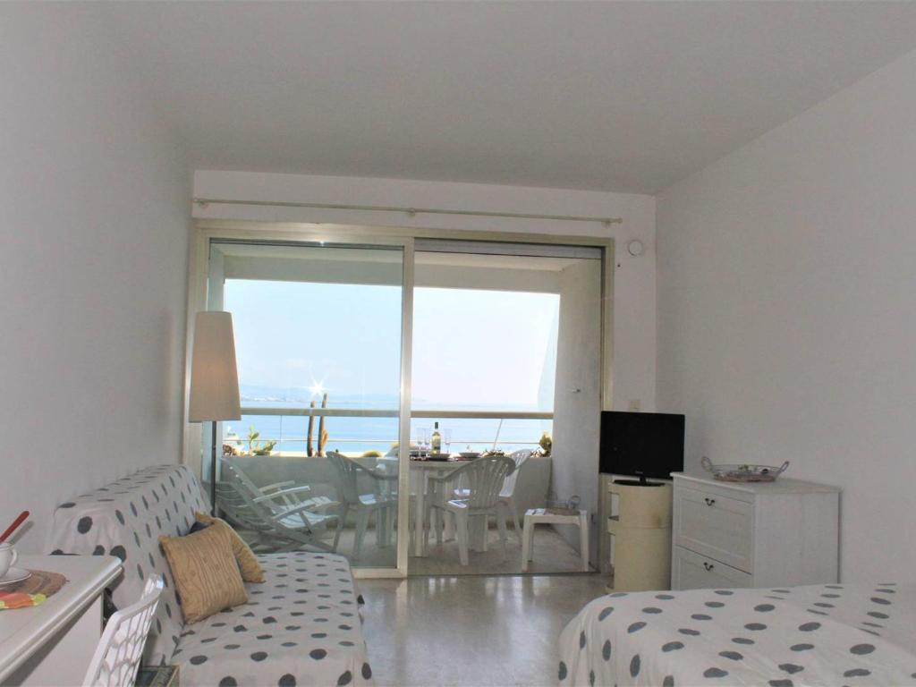 Appartement Appartement Villeneuve-Loubet, 1 pièce, 2 personnes - FR-1-252A-8 Marina Baie des Anges 1001 Avenue de la Batterie 06270 Villeneuve-Loubet