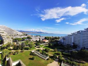 Appartement Appartement Villeneuve-Loubet, 1 pièce, 4 personnes - FR-1-252A-27 APPARTEMENT Studio au 11 étage Marina Baie des anges, 739 Avenue jean Marchand 06270 Villeneuve-Loubet Provence-Alpes-Côte d\'Azur