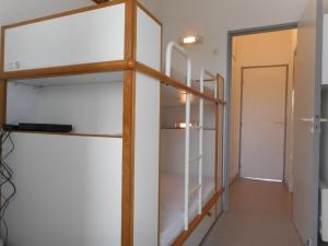 Appartement Villeneuve-Loubet, 1 pièce, 4 personnes - FR-1-252A-29