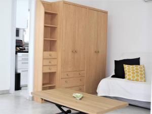 Appartement Villeneuve-Loubet, 1 pièce, 4 personnes - FR-1-252A-74