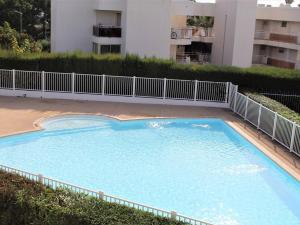 Appartement Villeneuve-Loubet, 2 pièces, 2 personnes - FR-1-252A-43