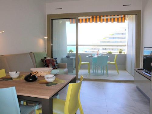 Appartement Villeneuve-Loubet, 2 pièces, 4 personnes - FR-1-252A-51