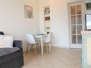 Appartement Villeneuve-Loubet, 2 pièces, 4 personnes - FR-1-252A-69