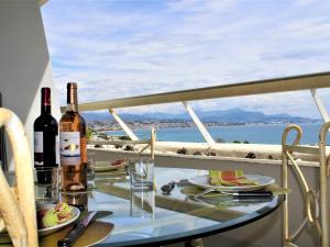 Appartement Villeneuve-Loubet, 2 pièces, 4 personnes - FR-1-252A-80