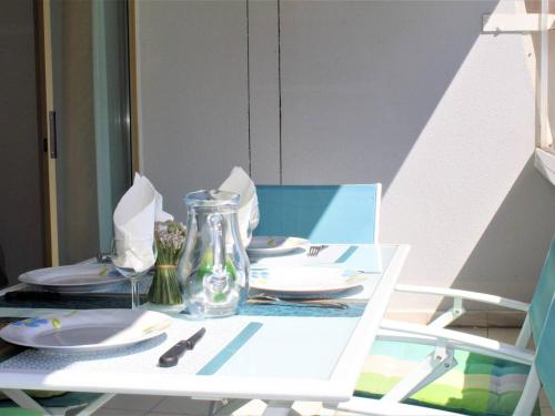 Appartement Villeneuve-Loubet, 2 pièces, 4 personnes - FR-1-252A-84