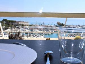 Appartement Villeneuve-Loubet, 3 pièces, 4 personnes - FR-1-252A-92