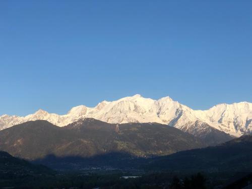 Appartement vu sur mont blanc