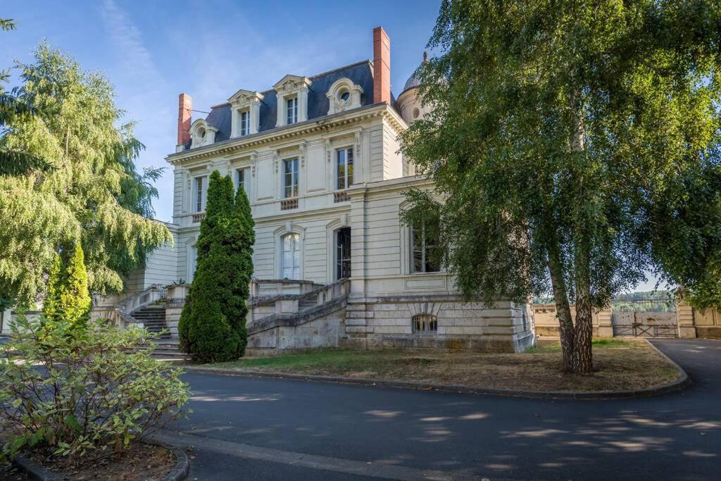 Appartement vue imprenable sur la Loire !!! 8 Quai Mayaud, 49400 Saumur