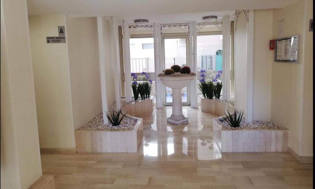 Appartement Vue Mer 75 m2 RESIDENCE LE CONCORDE 26 Rue Zamenhof, 83700 Saint-Raphaël