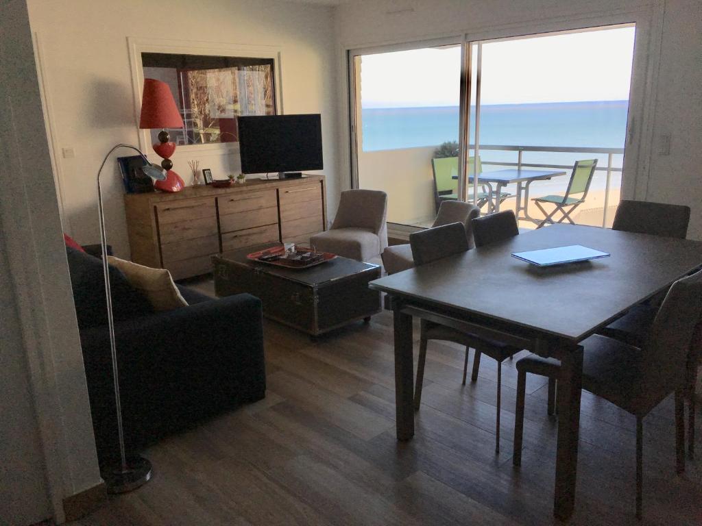 Appartement Appartement, vue mer à 150m de la plage Batiment H2 - 1er étage 13 Boulevard Aristide Briand 14360 Trouville-sur-Mer