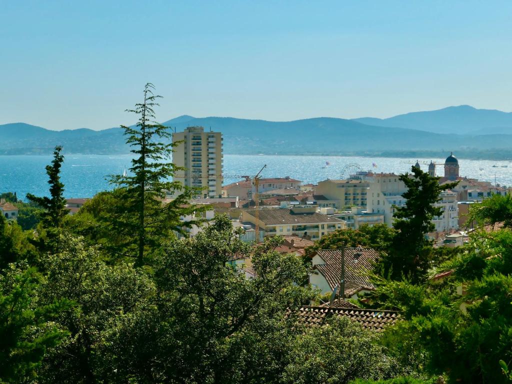 Appartement vue mer dans maison pour 6 personnes 500 Boulevard Saint-Sébastien, 83700 Saint-Raphaël