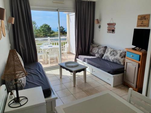 Appartement vue mer en residence piscines