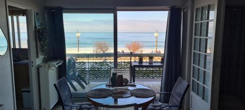 Appartement vue Océan Chambre d Amour, Prix dégressif selon durée