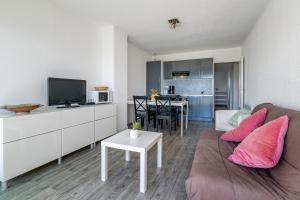 Appartement vue plage avec terrasse et wifi