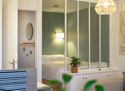 Appartement vue sur mer, 100 m de la plage