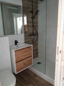 Appartement vue sur mer, 100 m de la plage