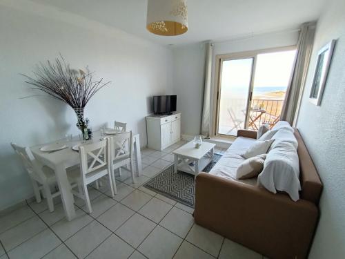 Appartement vue sur mer 4NEP346