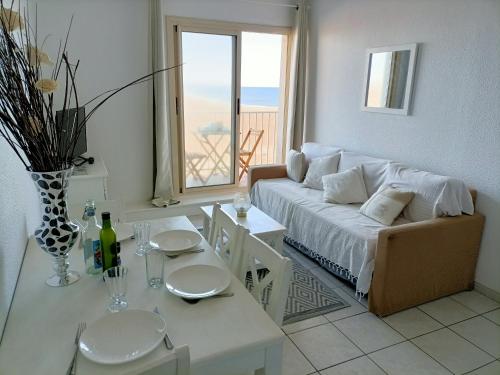 Appartement vue sur mer 4NEP346