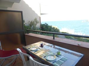 Appartement - Vue sur Mer Roches Bleues - 2RB38A