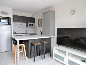 Appartement YOUN - à 500 m de la plage WIFI