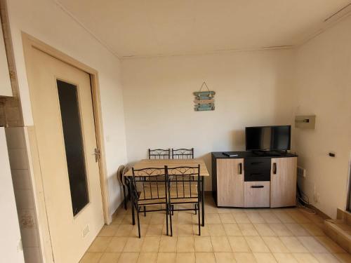 Appartement1 avec terrasse au calme, proche centre ville et plage