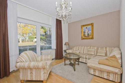 Appartementanlage Eldena FeWo 19 strandnah, Terrasse, Balkon