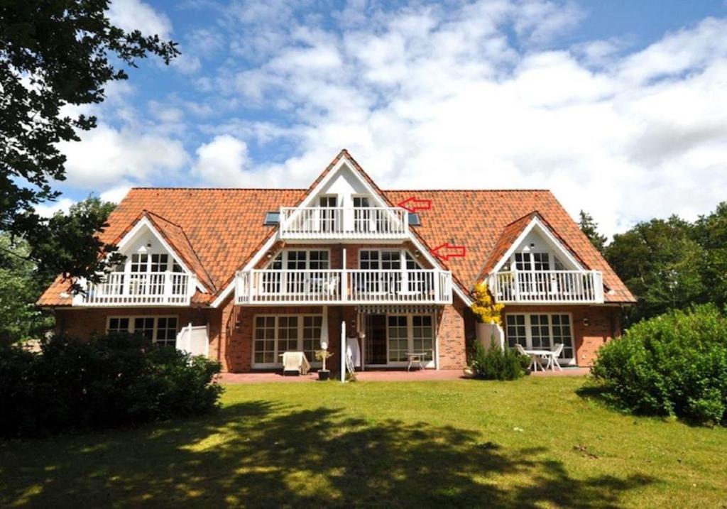 Appartementhaus Appartement Strandläufer Böhler Landstraße 203, 25826 Süderhöft