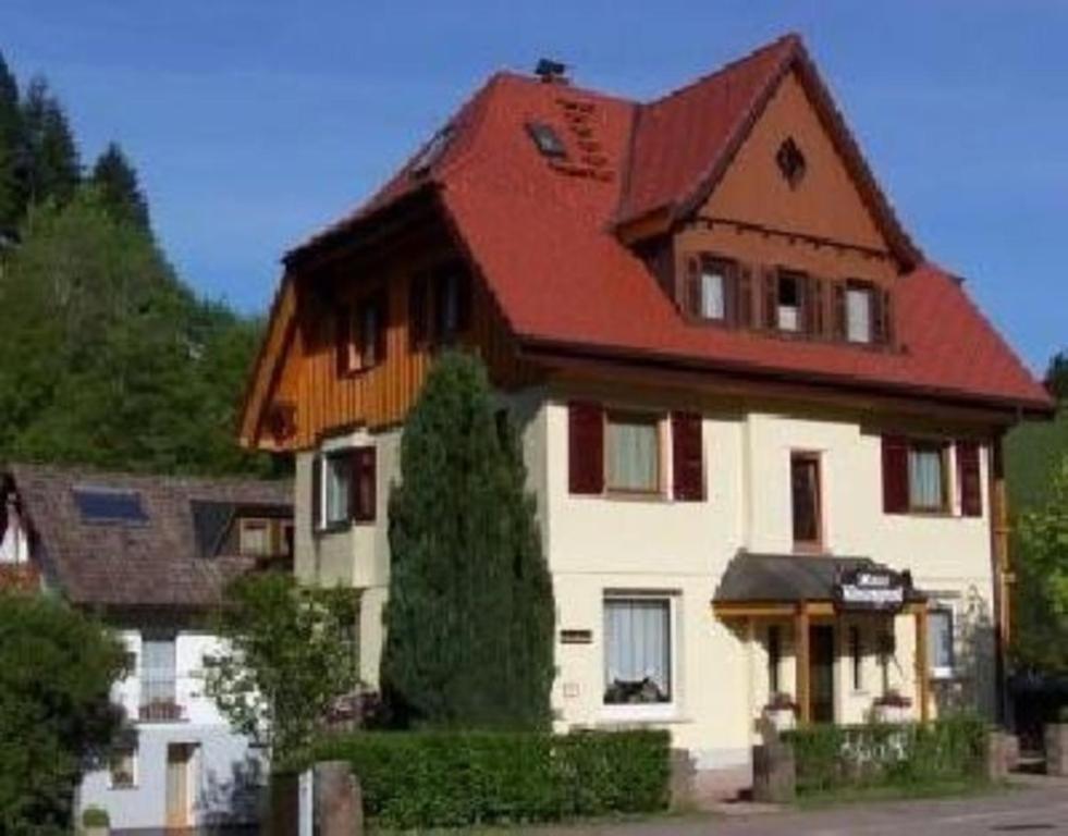 Appartement Appartementhaus Wiesengrund - Ferienwohnung 1 In den Auen 4 72270 Baiersbronn