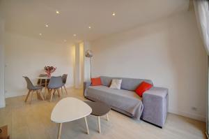 Appartment la croisette 100 m from the beach