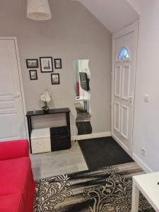 Appartment near Roissy CDG airport Disneyland Parc expo Stade de France