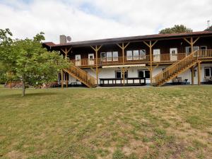 Appealing holiday home in Ciggiano with private pool