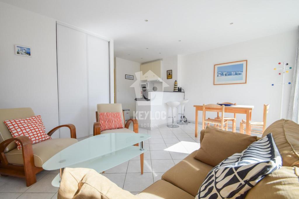 Appartement Appt 2 pièces confort 3 pers au pied de la plage vacances sans voiture 2 BOULEVARD ALBERT 1ER 35800 Dinard