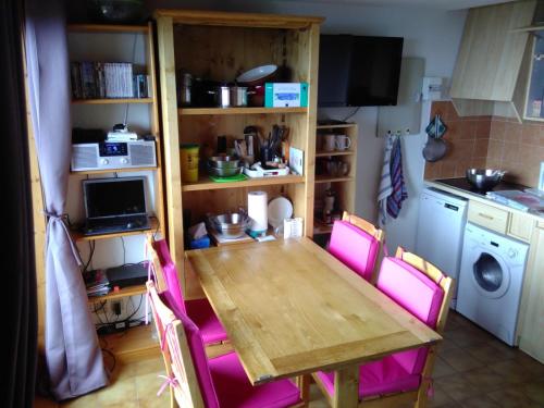 Appt 4-6 Pers. Vue lac face télécabine avec garage