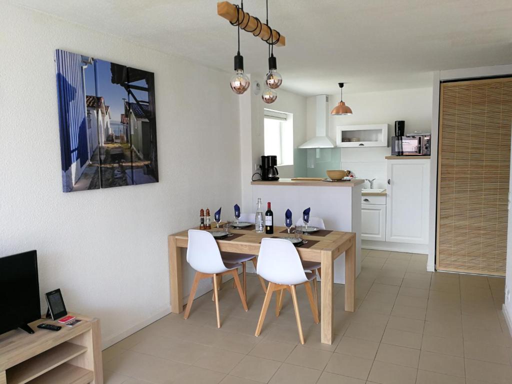 Appartement Appt. Bella Vita - Andernos les Bains, au cœur du Bassin d'Arcachon 2 Boulevard de la Plage 33510 Andernos-les-Bains