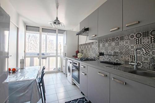 Appt calme & classique, Montpellier, 4pers, WiFi