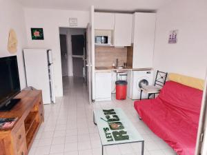 Appt Cannes La Bocca, F2 Centre ville, 10mn de mer