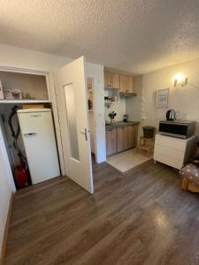Appt chaleureux 2 - 4 personnes au pied des pistes - draps et linges de toilette non fournis
