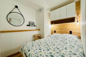 Appt Design With Balcony In Saint Chaffrey