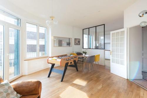 Appt F4 Neuf Lumineux, centre Ville, Garage