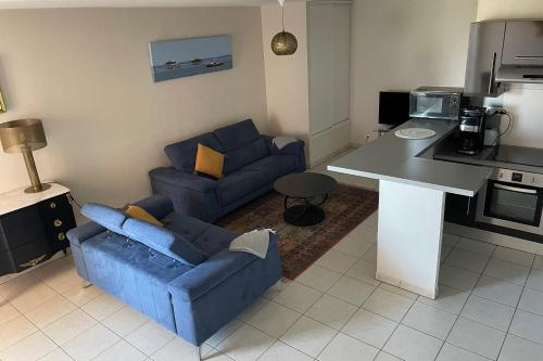 Appt MODERNE avec BALCON sur le PORT