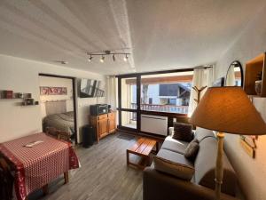Appt T2 4 pers Saint Lary centre Village Parking